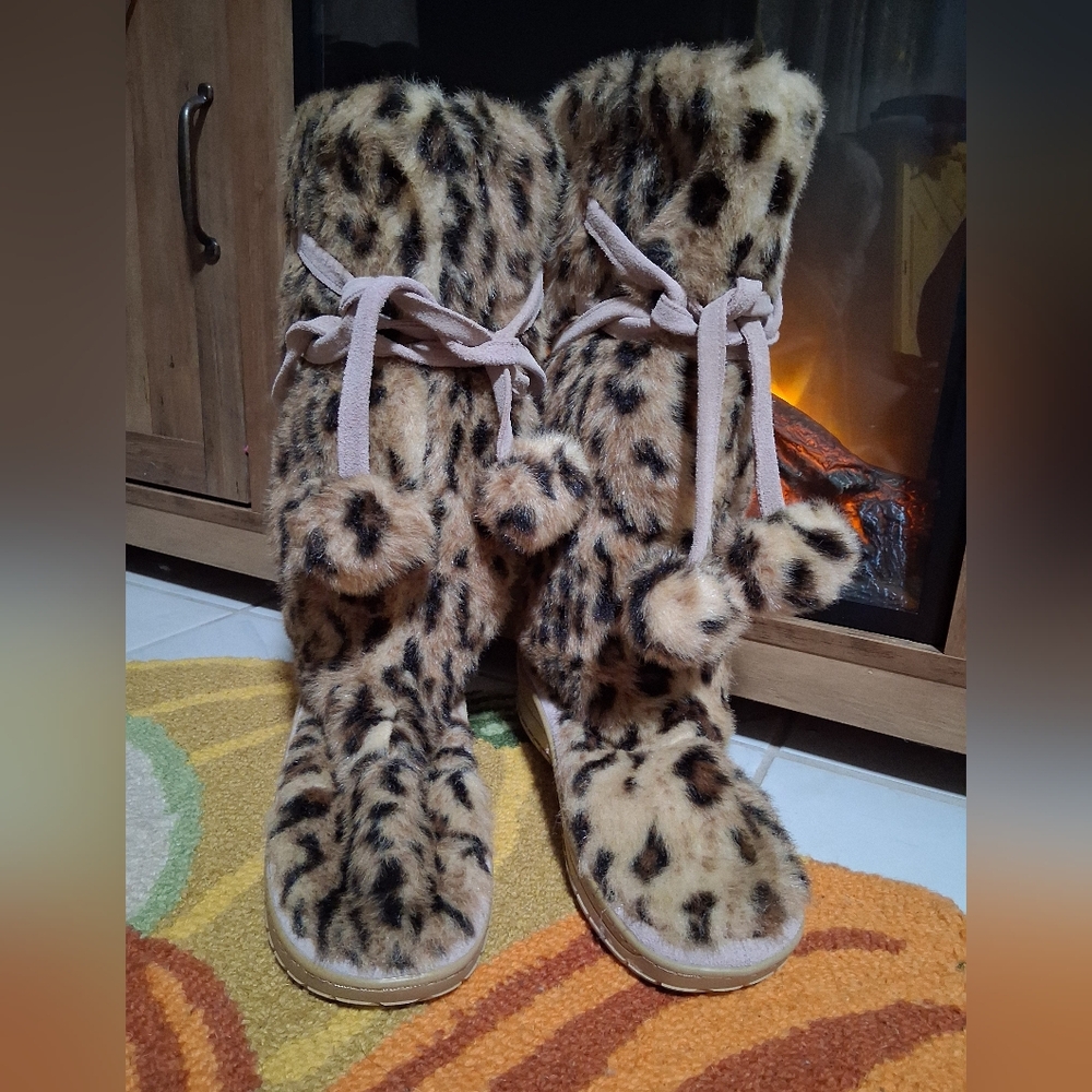 NEW W/O BOX COLIN STUART LEOPARD PRINT BOOTS WINTER FALL READY SIZE 9